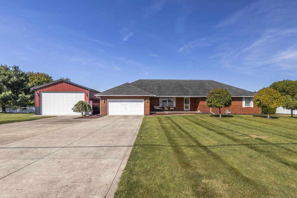 16841 Cromley Rd, Ashville, OH 43103 - photo 1