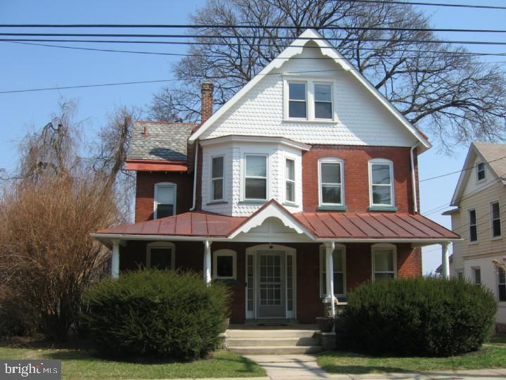 31 Downing Ave unit 1ST FL, Downingtown, PA 19335 - photo 1