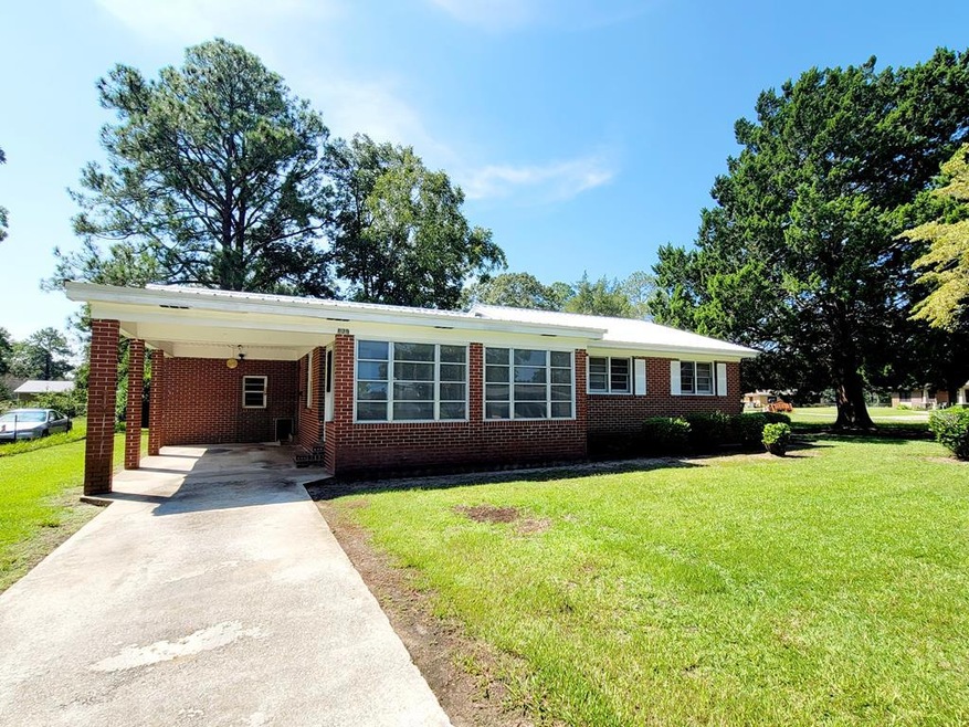 367 Pickron St SW, Pelham, GA 31779 - photo 1