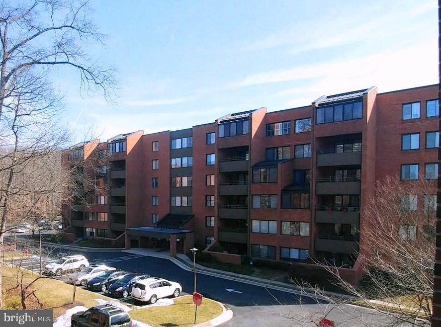 2 Southerly Ct unit 301, Towson, MD 21286 - photo 1