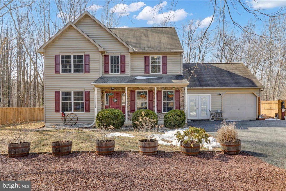 777 Mountain View Rd, Reading, PA 19607 - photo 1