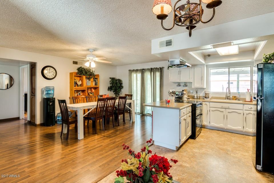 2534 E Glade Ave, Mesa, AZ 85204 - photo 1