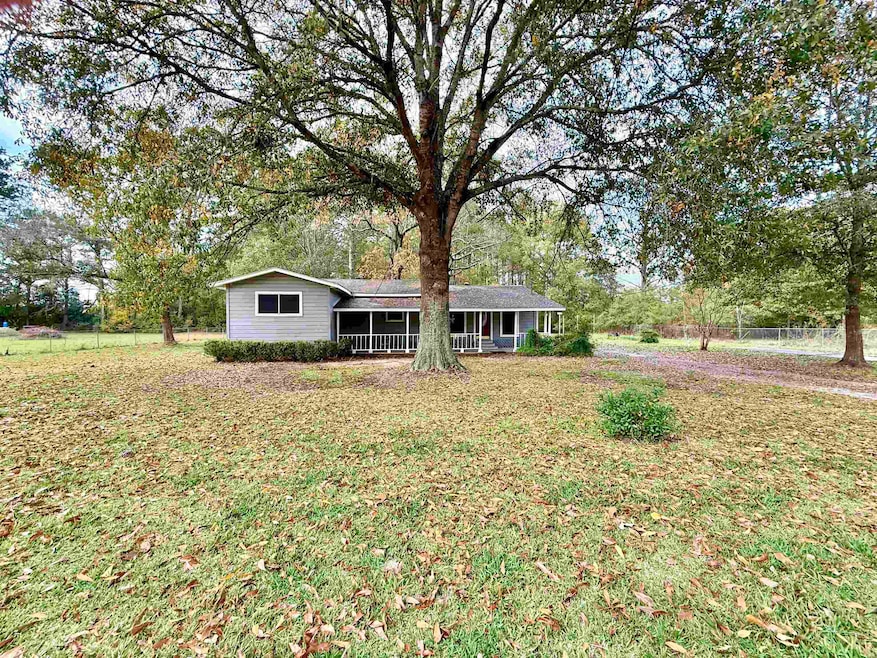 5855 Tyler St, Vidor, TX 77662 - photo 1