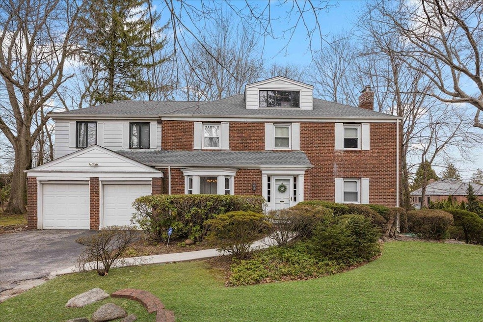 Sold $2,000,000 • Co-Listing Agent