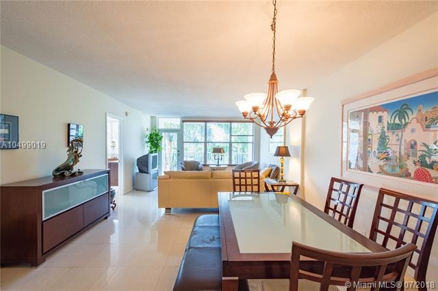 DINING & LIVING ROOMS