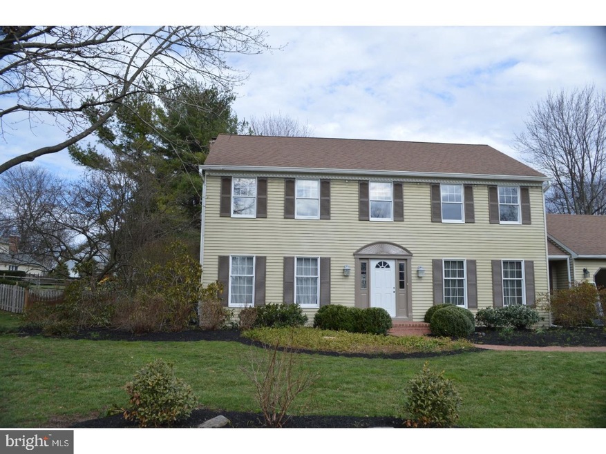 807 Cottonwood Dr, Malvern, PA 19355 - photo 1