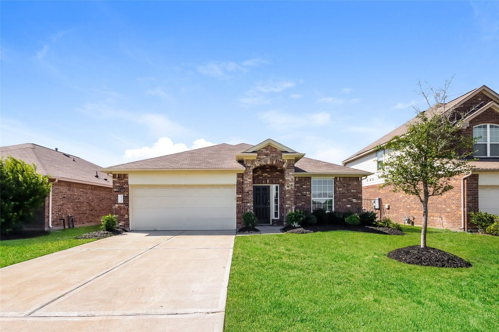 3779 Lake Bend Shore Dr, Spring, TX 77386 - photo 1