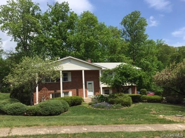 84 Gottlieb Dr, Pearl River, NY 10965 - photo 1