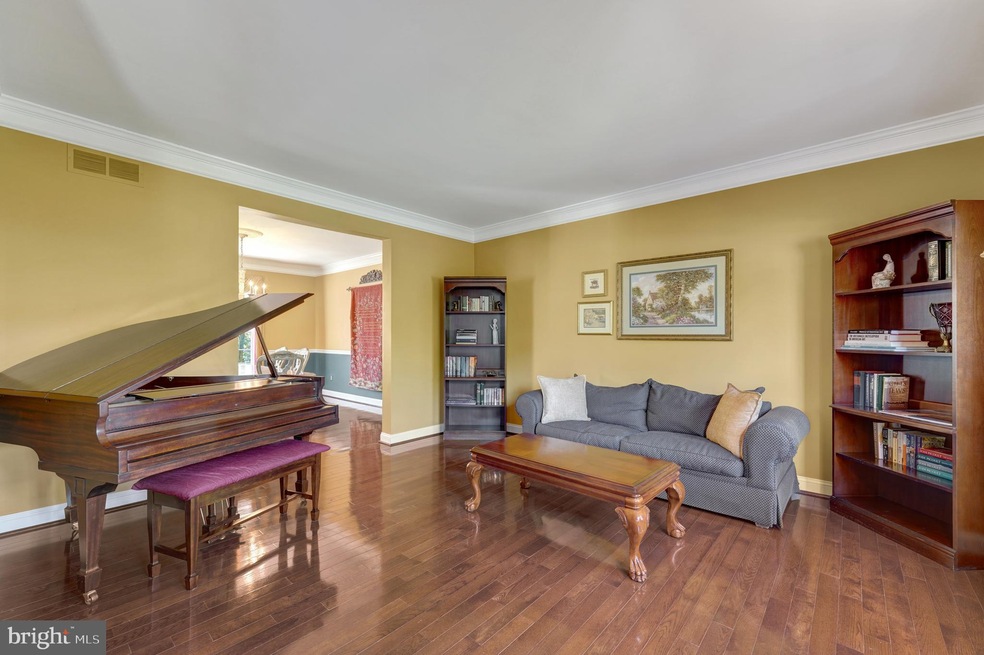 328 Windy Run Rd, Doylestown, PA 18901 - photo 1