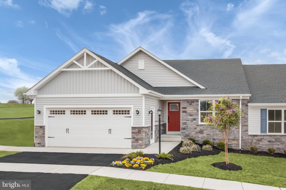 153 Makala Ct, Greencastle, PA 17225 - photo 1