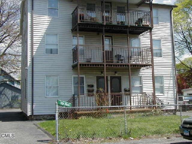 6 Pleasant St unit 1, Norwalk, CT 06855 - photo 1