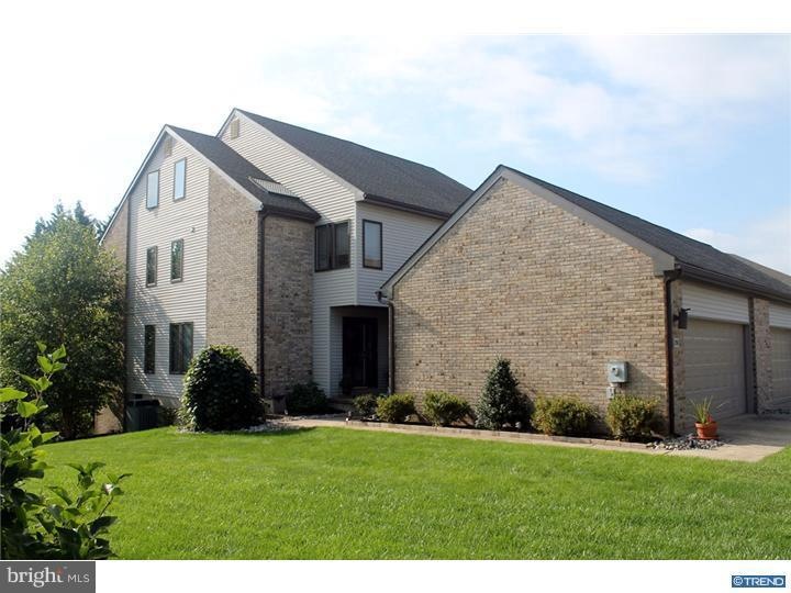 251 Steeplechase Cir, Wilmington, DE 19808 - photo 1