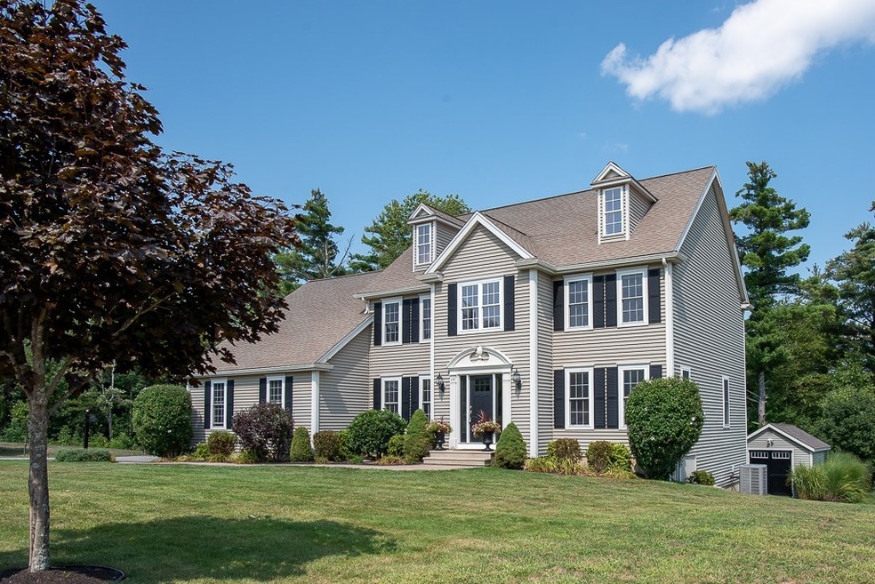 10 Meadow View Ln, Fiskdale, MA 01518 - photo 1