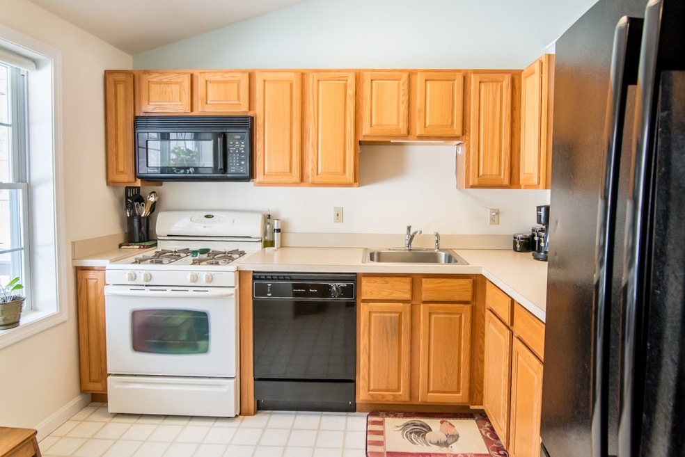 17 Saint John Ln unit A, Hampstead, NH 03841 - photo 1