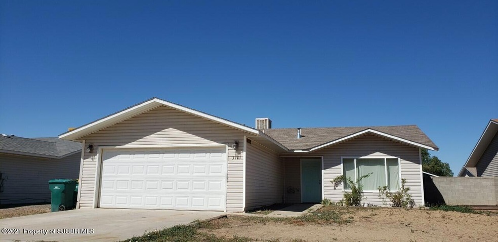 317 Valle Vista Dr, Farmington, NM 87401 - photo 1