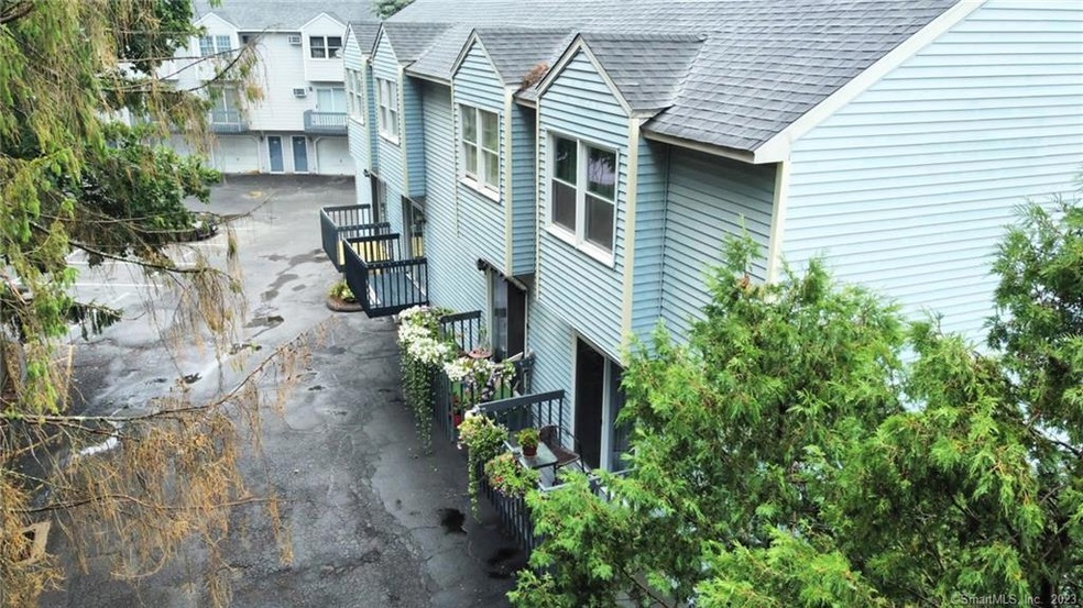 239 Glen St unit 5C, New Britain, CT 06051 - photo 1