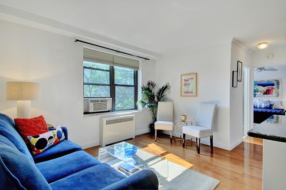 unlisted-address, New York, NY 10040 - photo 1