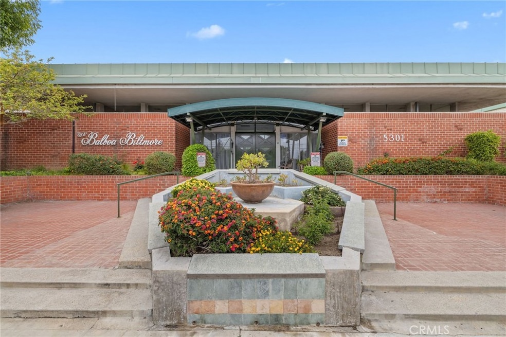 5301 Balboa Blvd unit D9, Encino, CA 91316 - photo 1