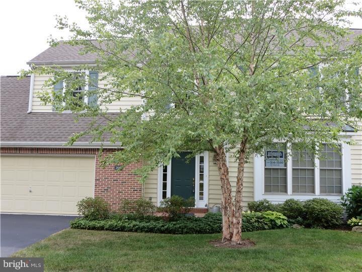 208 Hillsboro Mills Ln unit 55, Wallingford, PA 19086 - photo 1