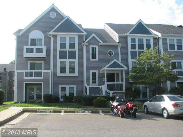 4056 Grays Pointe Ct unit A, Fairfax, VA 22033 - photo 1