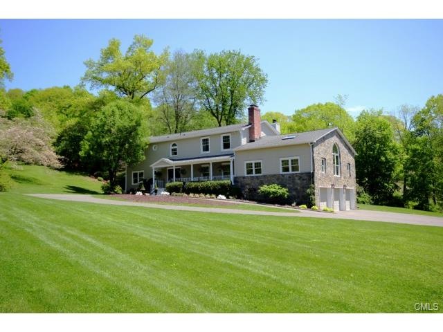 Welcome to 4 Marshall Lane! A beautifully landscap