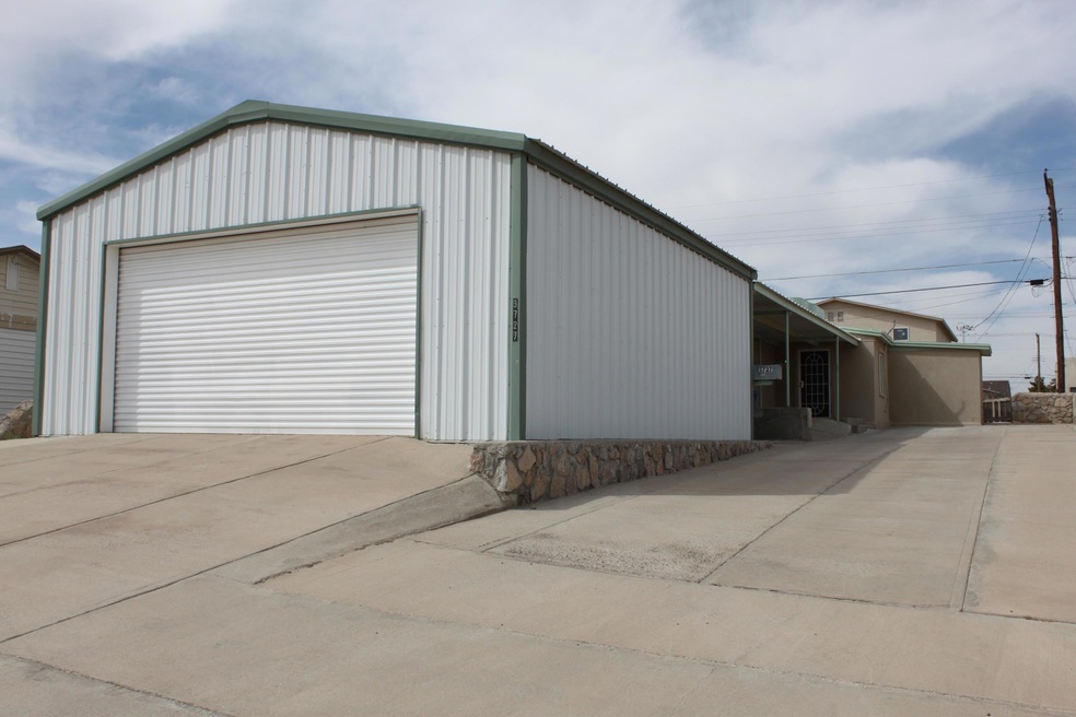 3727 Tyler Ave, El Paso, TX 79930 - photo 1