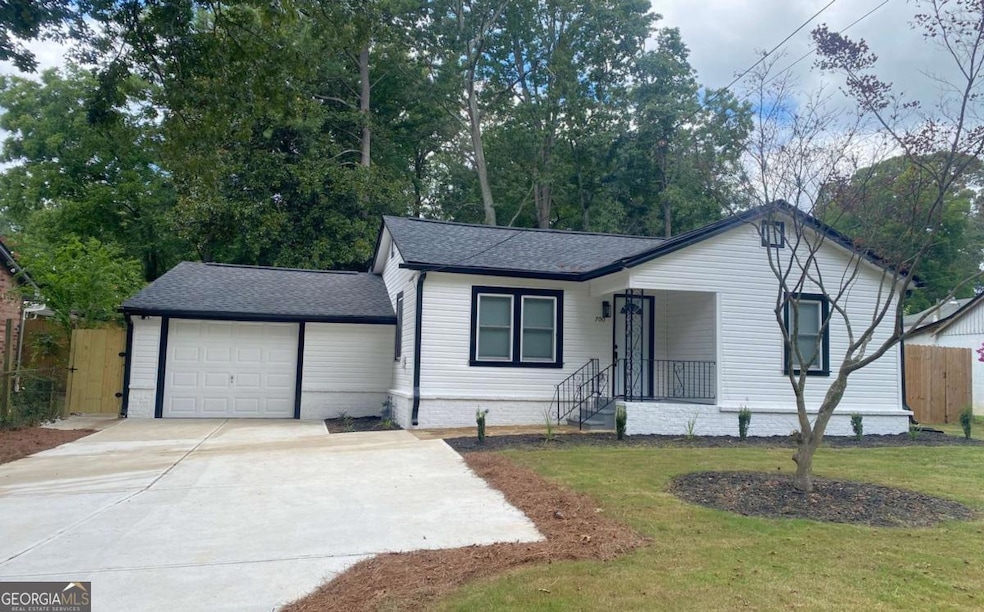 700 Appleton Dr SE, Marietta, GA 30008 - photo 1