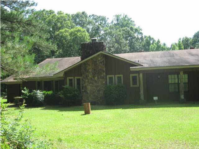 1994 CEDAR TREE LANE