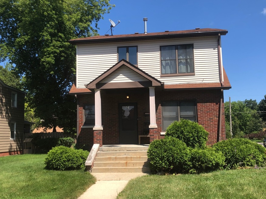 521 Lorraine Ave unit 2, Waukegan, IL 60085 - photo 1