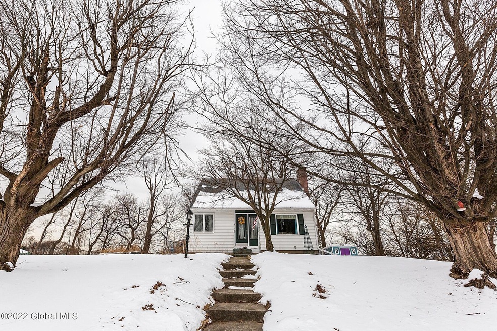 44 Meadow Dr, Troy, NY 12180 - photo 1