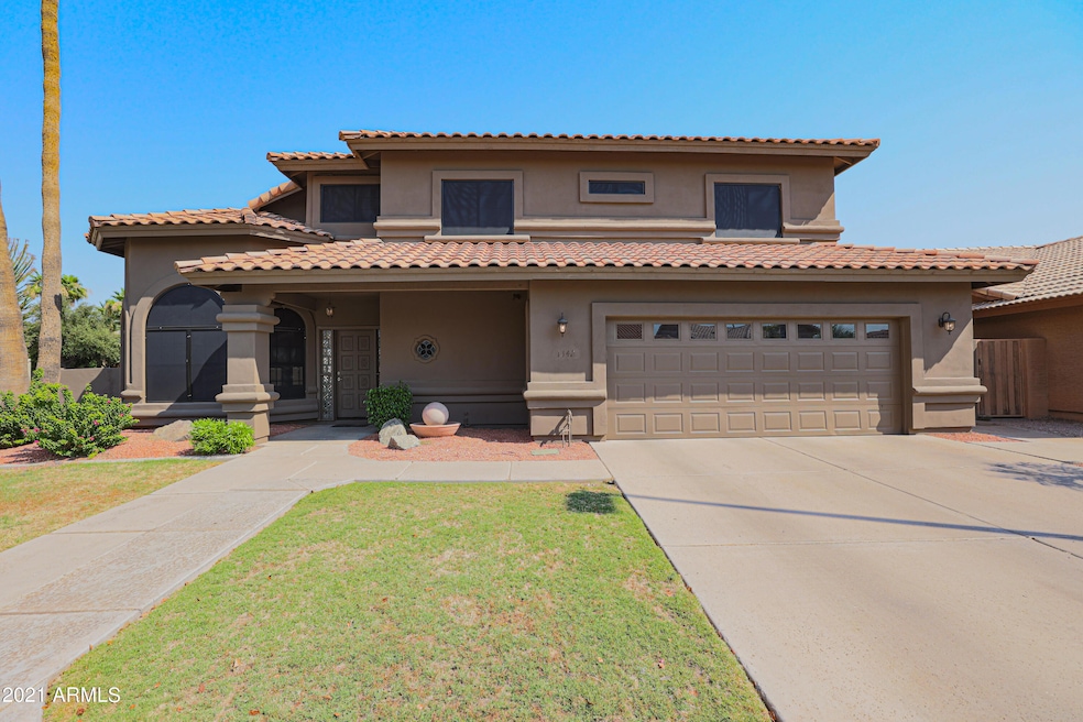 4 bed. 3-1/2 bath