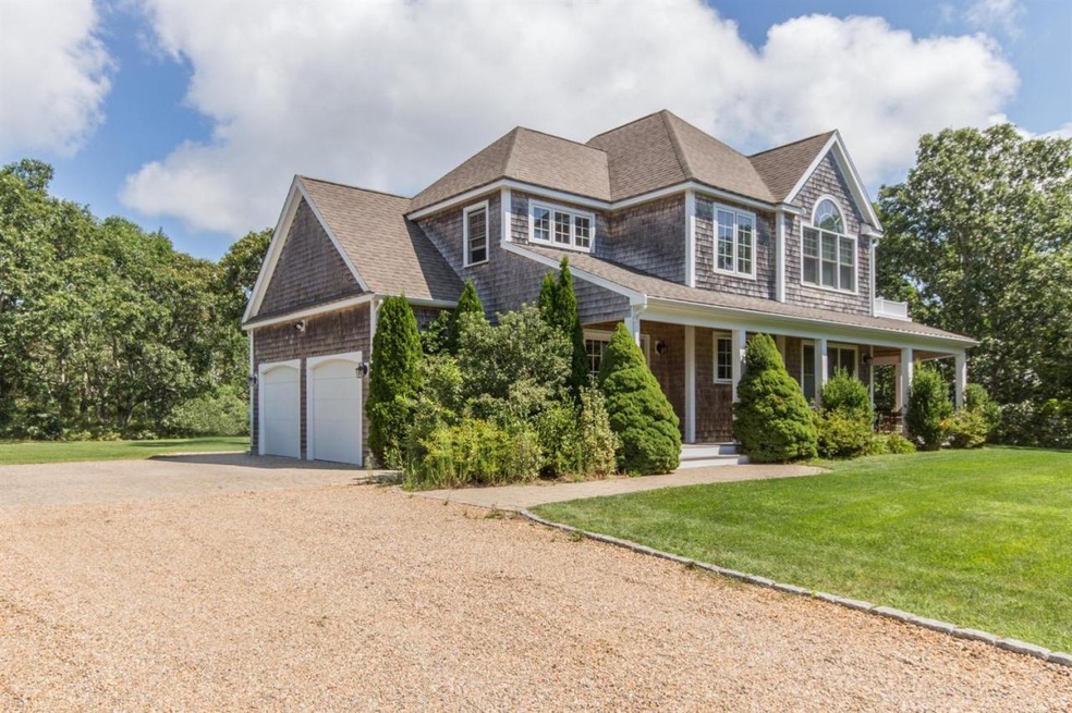 20 Swan Ln, Edgartown, MA 02539 - photo 1