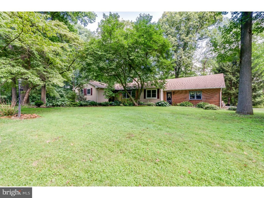 7 Hilda Dr, Burlington, NJ 08016 - photo 1