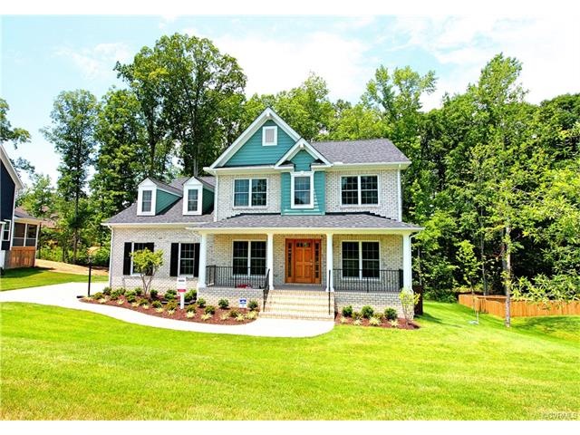 Welcome to the elegant Historic Estate Bronte by L
