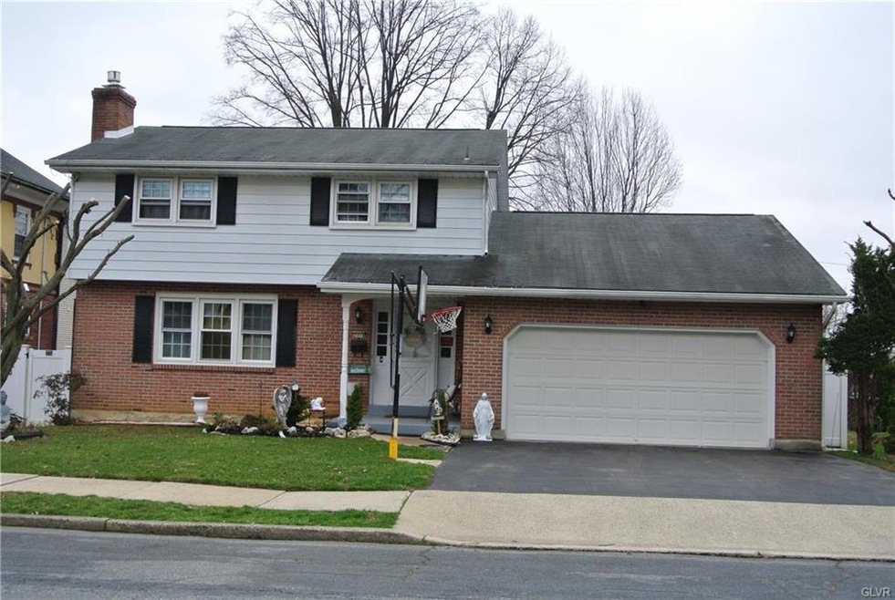 2310 W Fairview St, Allentown, PA 18104 - photo 1