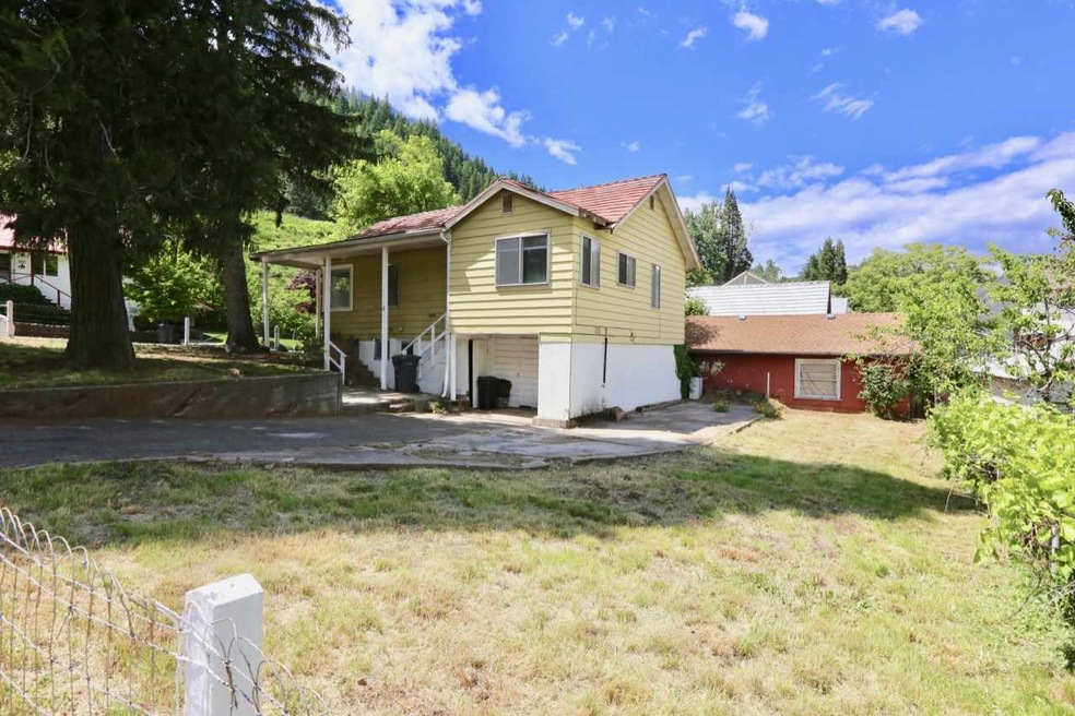 5428 Shasta Ave, Dunsmuir, CA 96025 - photo 1