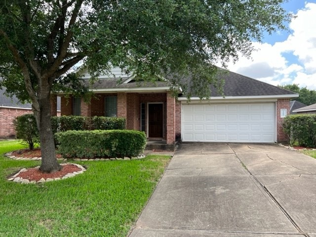 22007 Emerald Run Ln, Richmond, TX 77469 - photo 1