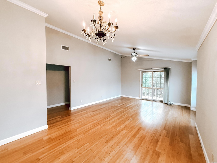 140 Cooper St unit 2-D, Hot Springs National Park, AR 71913 - photo 1