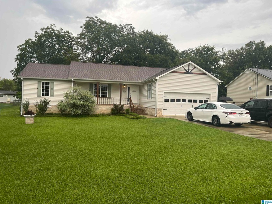 408 Brown Ave, Rainbow City, AL 35906 - photo 1