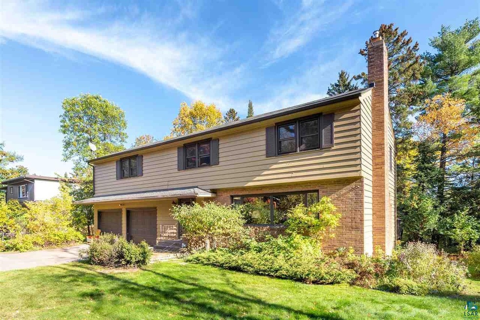 3512 Greysolon Rd, Duluth, MN 55804 - photo 1