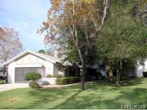 Spacious detached villa