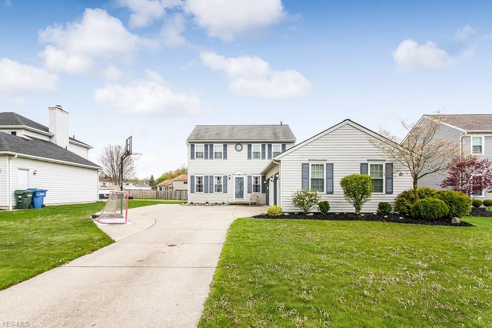 9605 Grist Mill Run, Olmsted Falls, OH 44138 - photo 1