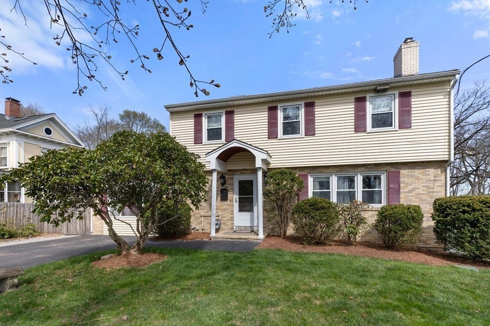 95 Beacon St, Lowell, MA 01850 - photo 1