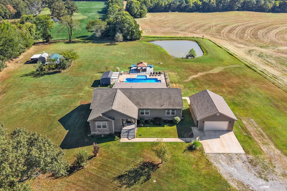 5340 Rabbit Creek Rd, Buchanan, TN 38222 - photo 1