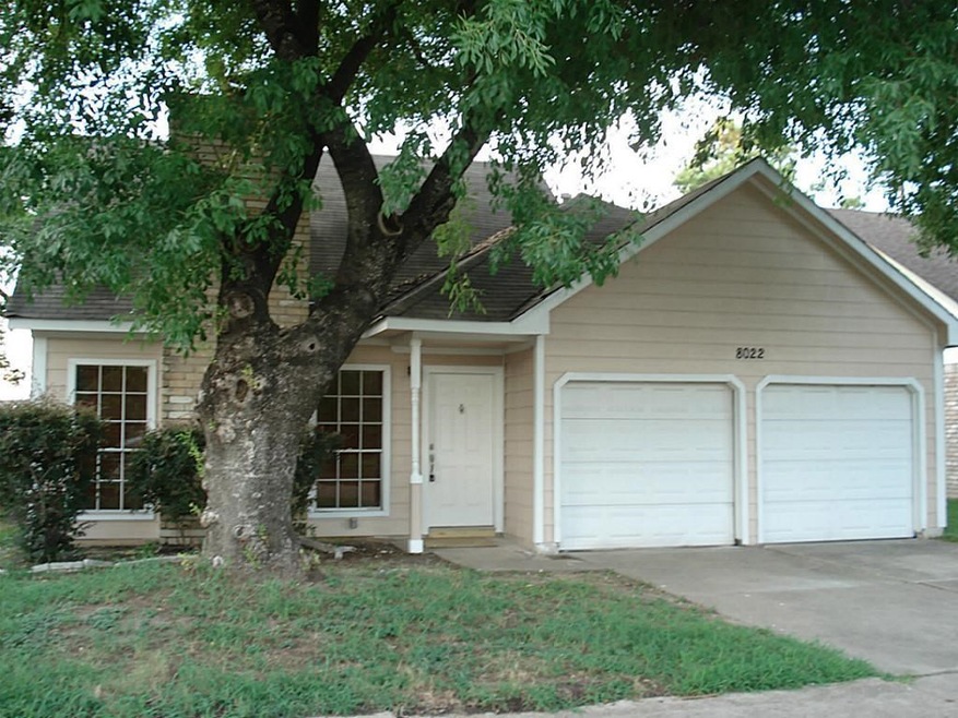 8022 Summer Trail Dr, Houston, TX 77040 - photo 1