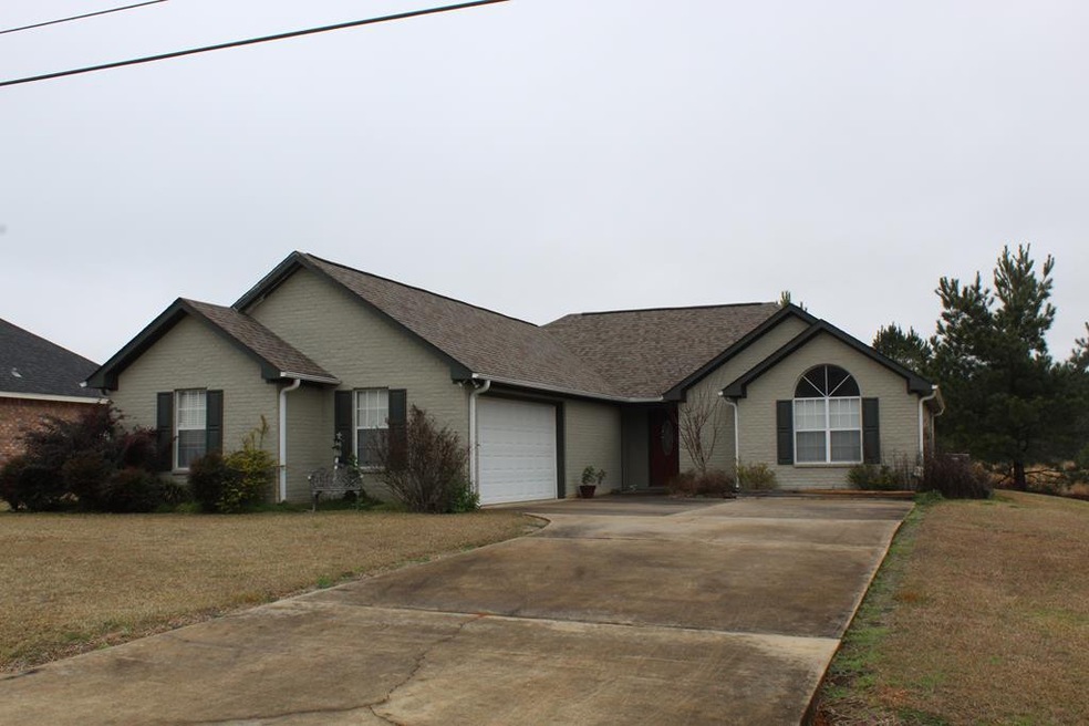 123 Fox Run, McComb, MS 39648 - photo 1
