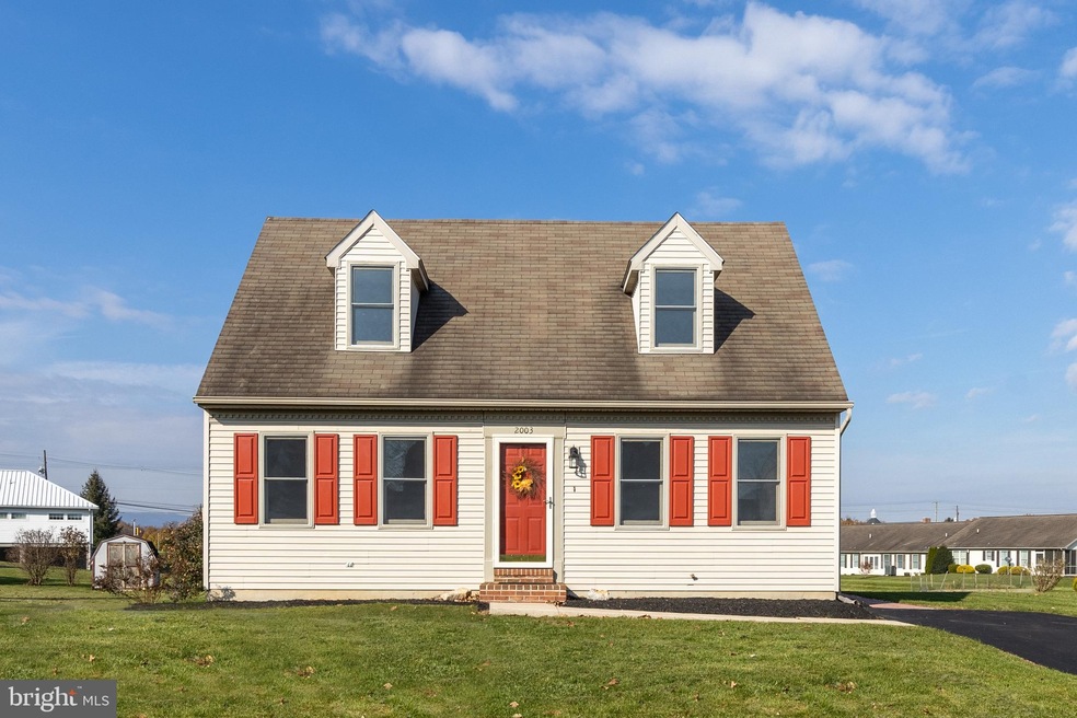 2003 Clinton Ave, Chambersburg, PA 17201 - photo 1