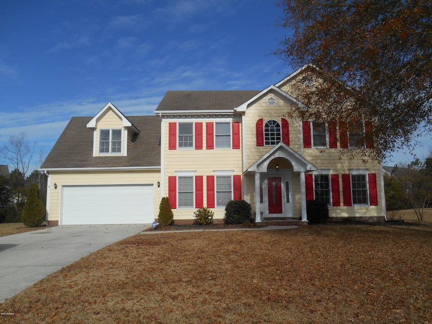 204 Plantation Blvd, Jacksonville, NC 28540 - photo 1
