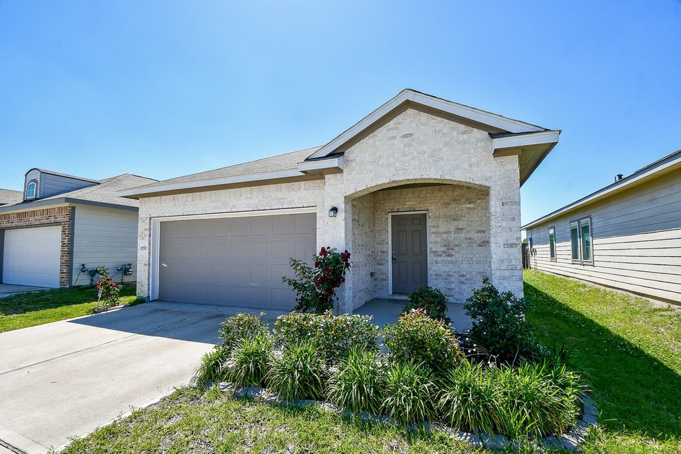 17927 Costrell Dr, Hockley, TX 77447 - photo 1