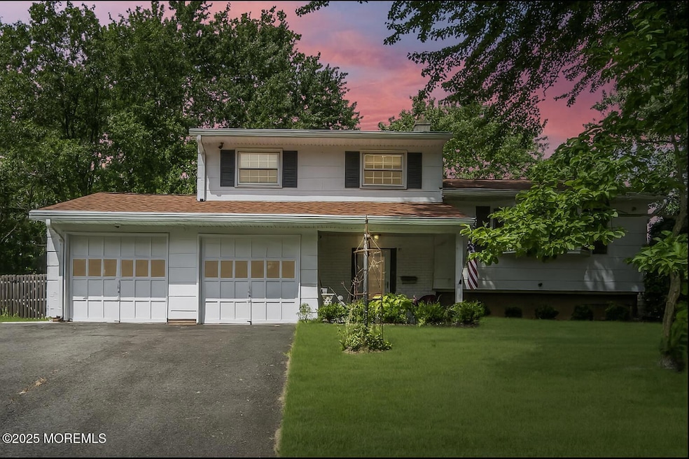 Coming Soon $550,000 • Co-Listing Agent